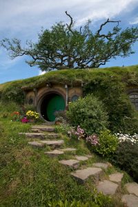 pensiune din România inspirată de „Hobbit”