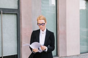 avocat de drept comercial