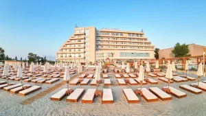 hotel în Mamaia pe plajă